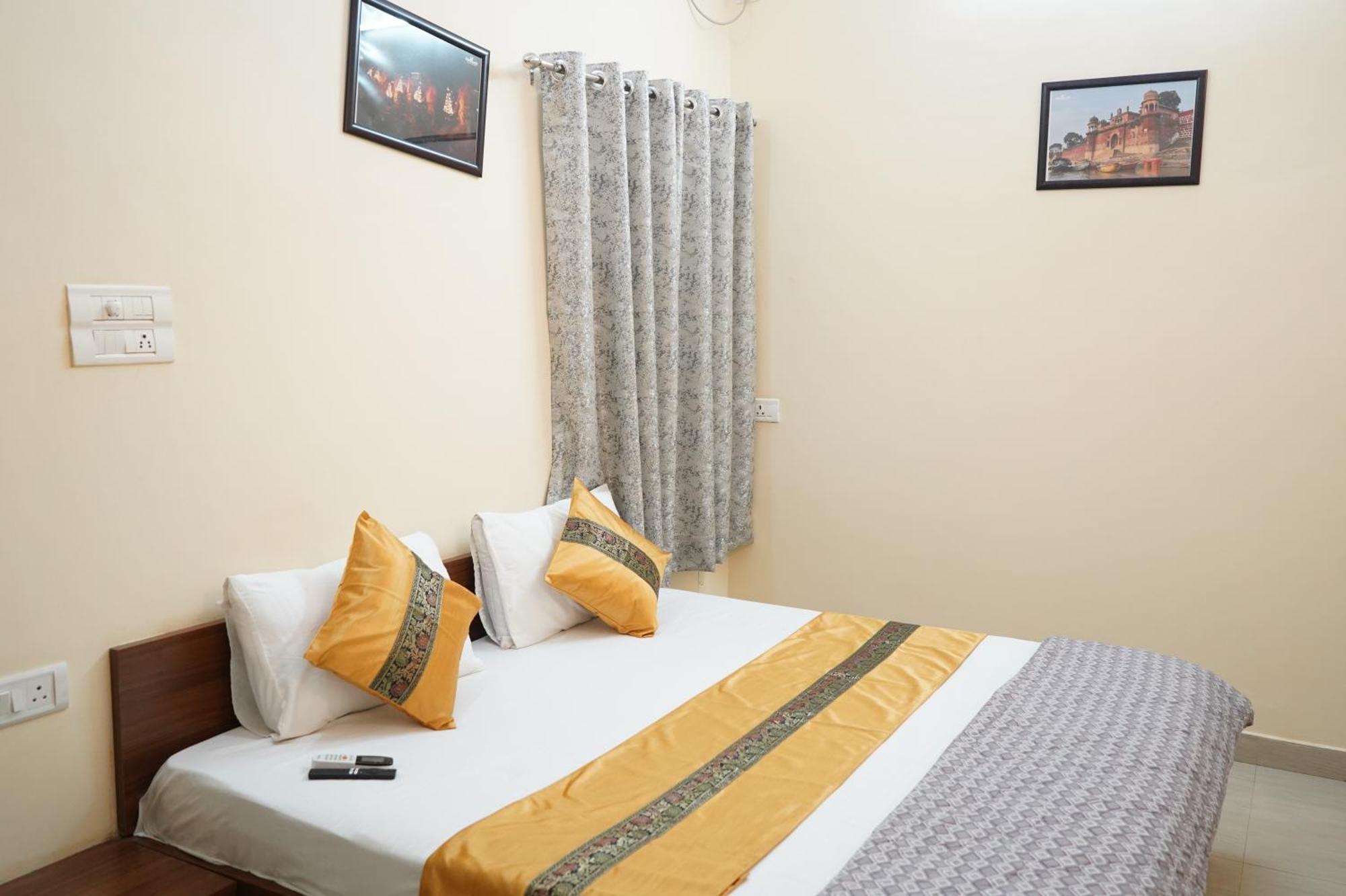 Kashi Paradise Stay Varanasi Exterior foto